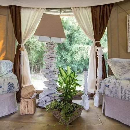 Glamping Canonici Di San Marco אתר קמפינג מיראנו
