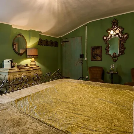 Glamping Canonici Di San Marco Campingplads *